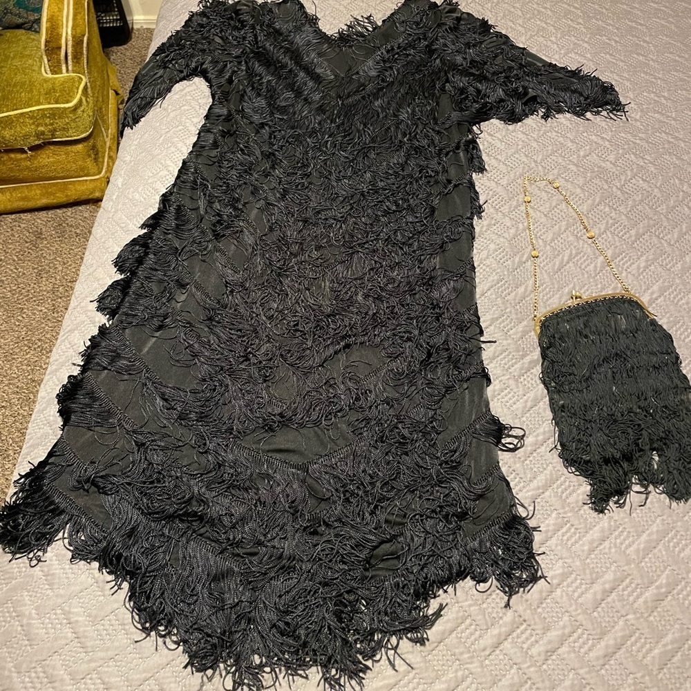 Vintage Nightworks Women’s Black Fringe Specialty Dress & Shoulder Bag Set